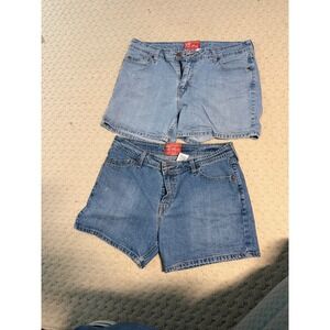 Levi Strauss Signature Womens Denim Shorts Bundle 2 Pairs Light Medium Wash 16